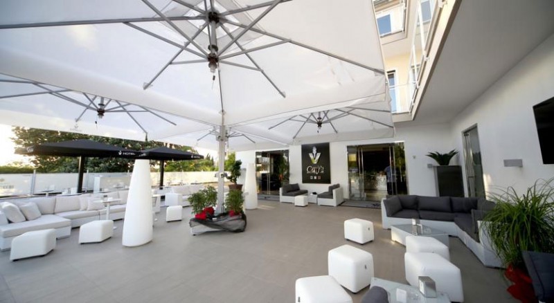 VICTORIA HOTEL - Naples